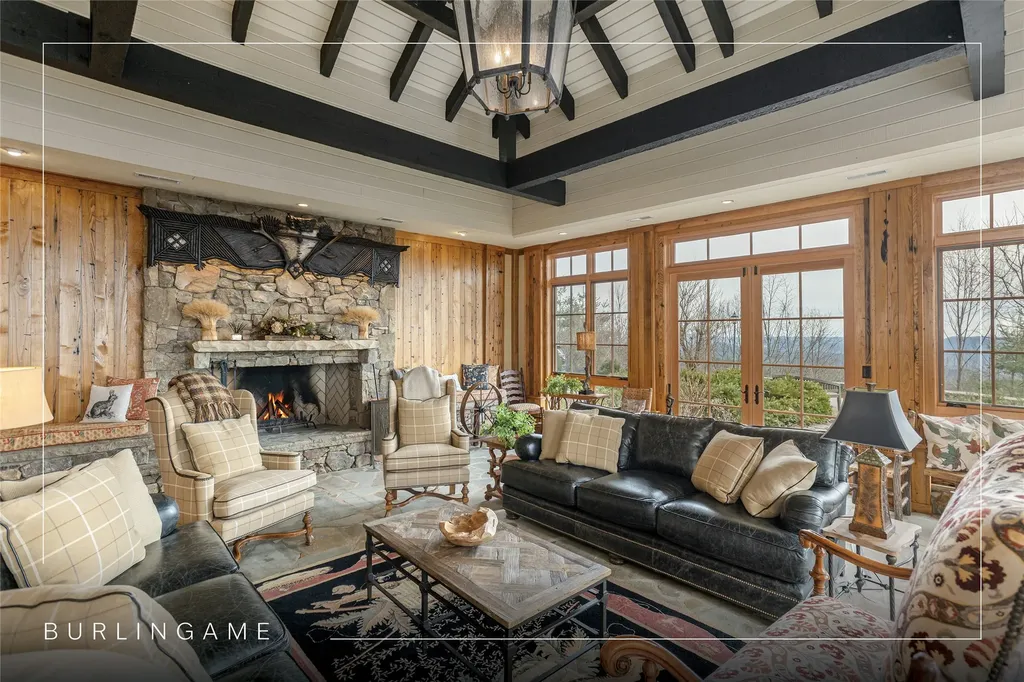 176 Round Top Mountain Crest Road Sapphire NC 28774