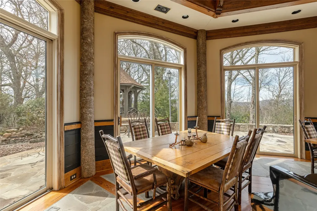 176 Round Top Mountain Crest Road Sapphire NC 28774