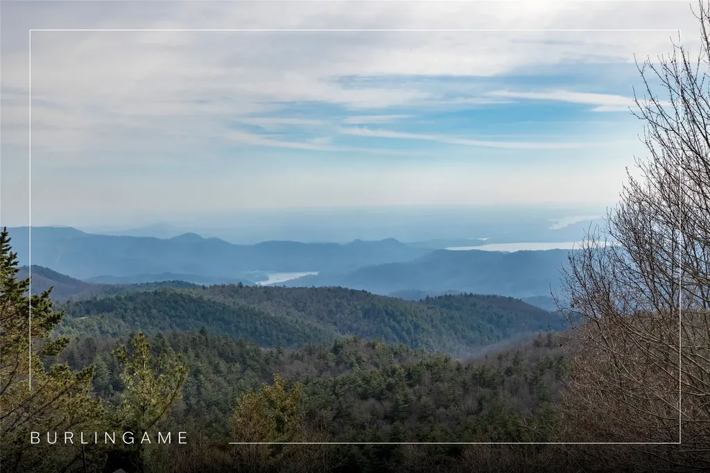 176 Round Top Mountain Crest Road Sapphire NC 28774