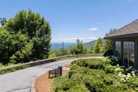 176 Round Top Mountain Crest Road Sapphire NC 28774