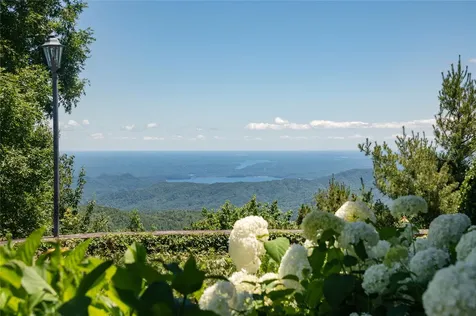 176 Round Top Mountain Crest Road Sapphire NC 28774