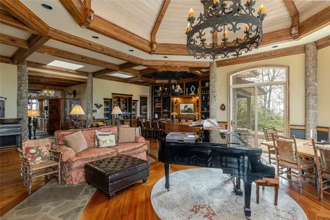 176 Round Top Mountain Crest Road Sapphire NC 28774