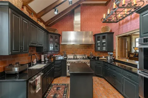 176 Round Top Mountain Crest Road Sapphire NC 28774