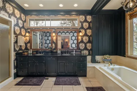 176 Round Top Mountain Crest Road Sapphire NC 28774