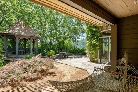 176 Round Top Mountain Crest Road Sapphire NC 28774