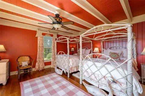 176 Round Top Mountain Crest Road Sapphire NC 28774