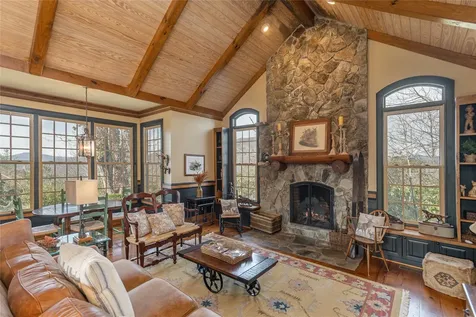 176 Round Top Mountain Crest Road Sapphire NC 28774