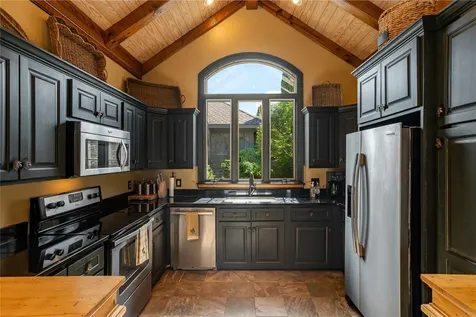 176 Round Top Mountain Crest Road Sapphire NC 28774