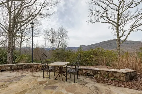 176 Round Top Mountain Crest Road Sapphire NC 28774
