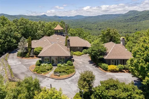 176 Round Top Mountain Crest Road Sapphire NC 28774
