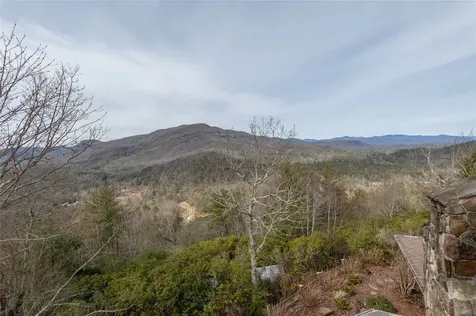176 Round Top Mountain Crest Road Sapphire NC 28774