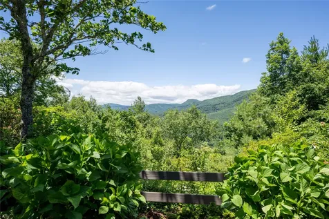 176 Round Top Mountain Crest Road Sapphire NC 28774