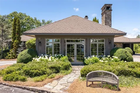 176 Round Top Mountain Crest Road Sapphire NC 28774