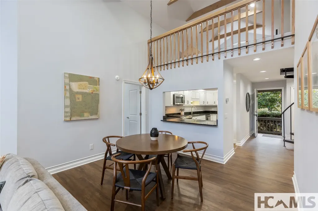 19-A Whiteside Mountain Road Highlands NC 28741