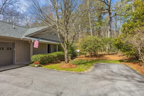 19-A Whiteside Mountain Road Highlands NC 28741