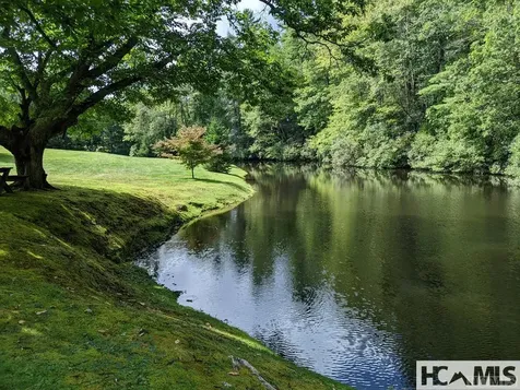 872 Highway 64 Cashiers NC 28717
