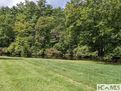 872 Highway 64 Cashiers NC 28717