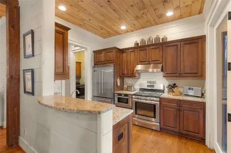 42 Hemlock Ridge Highlands NC 28741