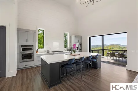 11 Milkweed Trail Glenville NC 28736