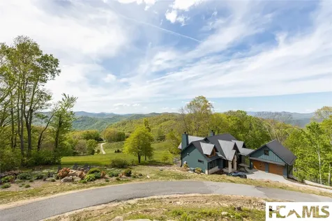 11 Milkweed Trail Glenville NC 28736