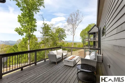 11 Milkweed Trail Glenville NC 28736
