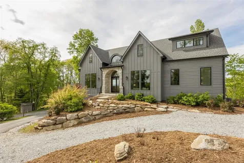 11 Milkweed Trail Glenville NC 28736