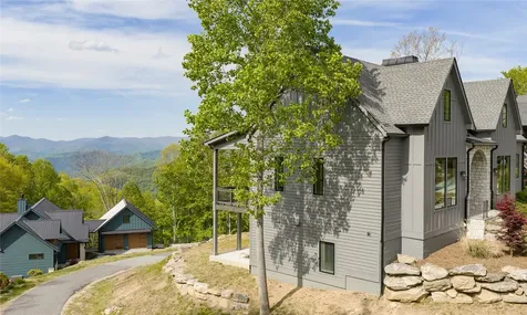 11 Milkweed Trail Glenville NC 28736