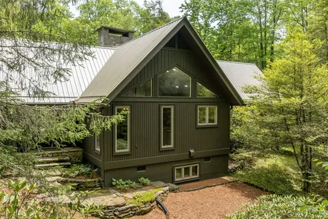 2057 Black Oak Drive Sapphire NC 28774