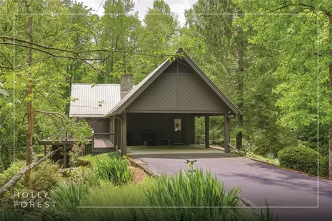 2057 Black Oak Drive Sapphire NC 28774