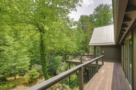2057 Black Oak Drive Sapphire NC 28774