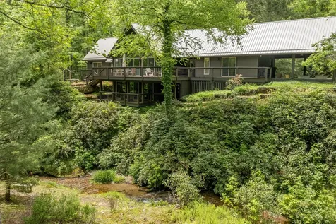 2057 Black Oak Drive Sapphire NC 28774