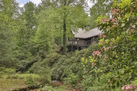 2057 Black Oak Drive Sapphire NC 28774