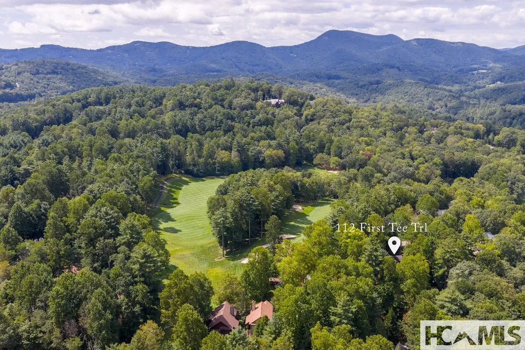 112 First Tee Trail Cashiers NC 28717