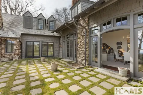 585 Moorewood Circle Highlands NC 28741