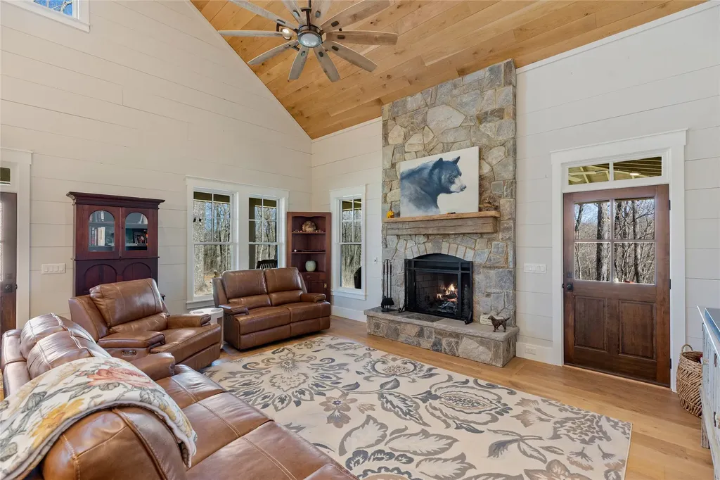 44 Gather Point Road Glenville NC 28736