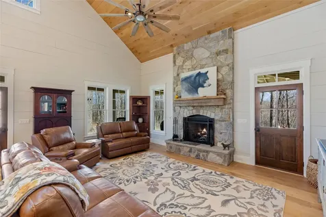 44 Gather Point Road Glenville NC 28736