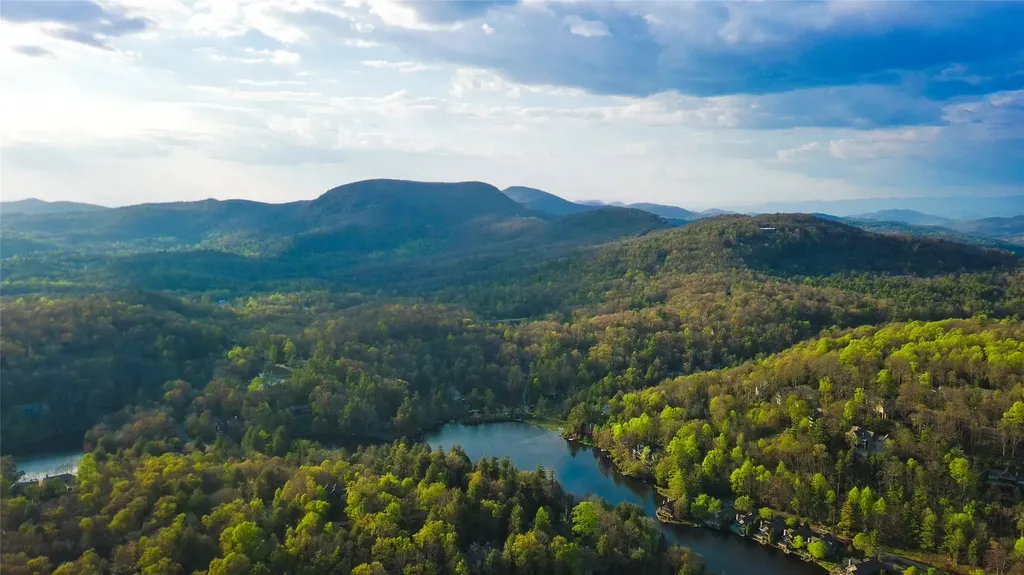 Lot A Willow Way Highlands NC 28741