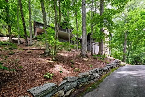 330 Western Rhodes Drive Highlands NC 28741