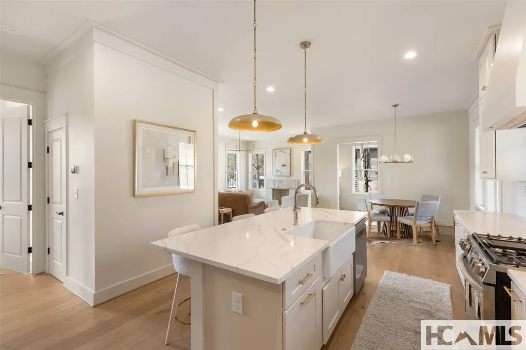 111 Laurel Meadow Way Cashiers NC 28717