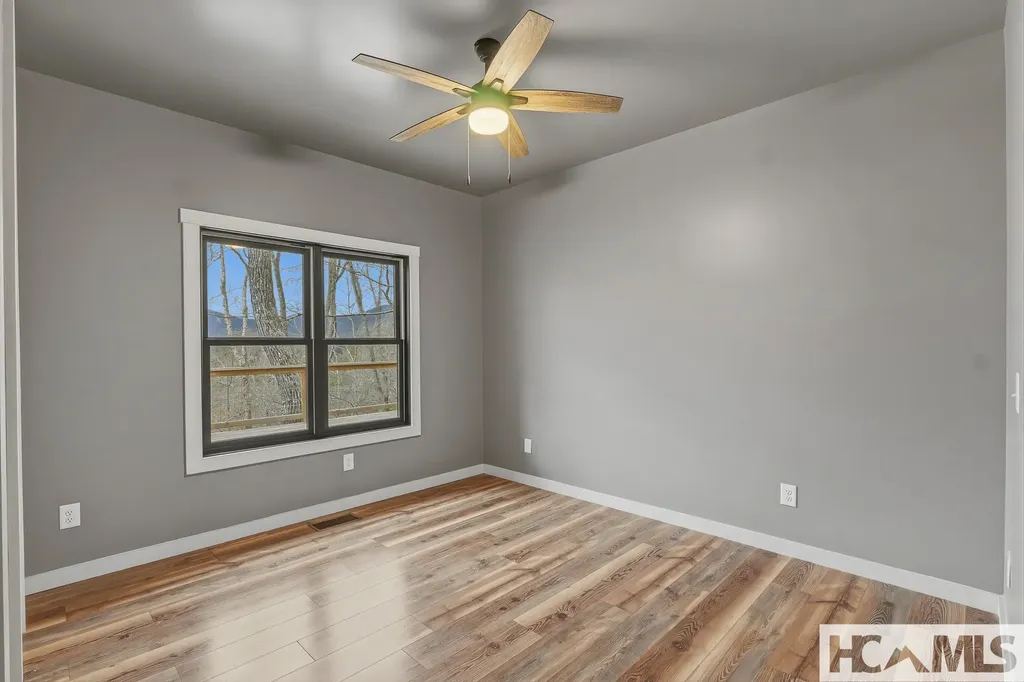 960 Woods Mountain Trail Cullowhee NC 28723