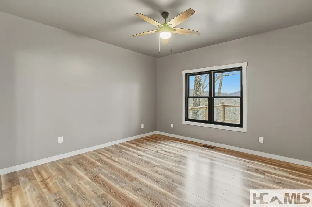 960 Woods Mountain Trail Cullowhee NC 28723