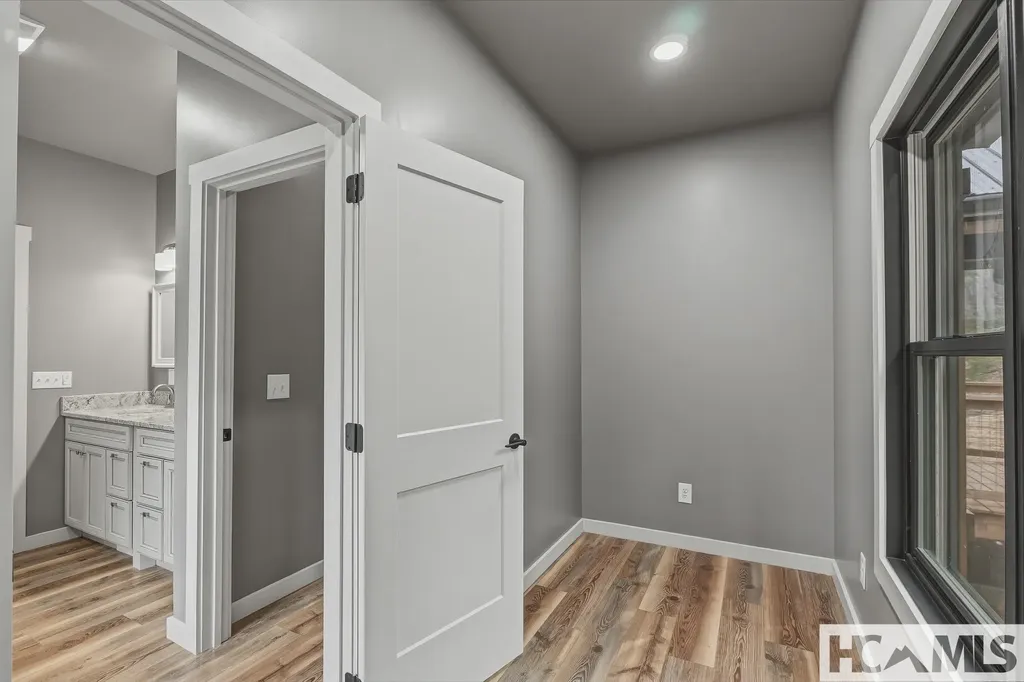 960 Woods Mountain Trail Cullowhee NC 28723