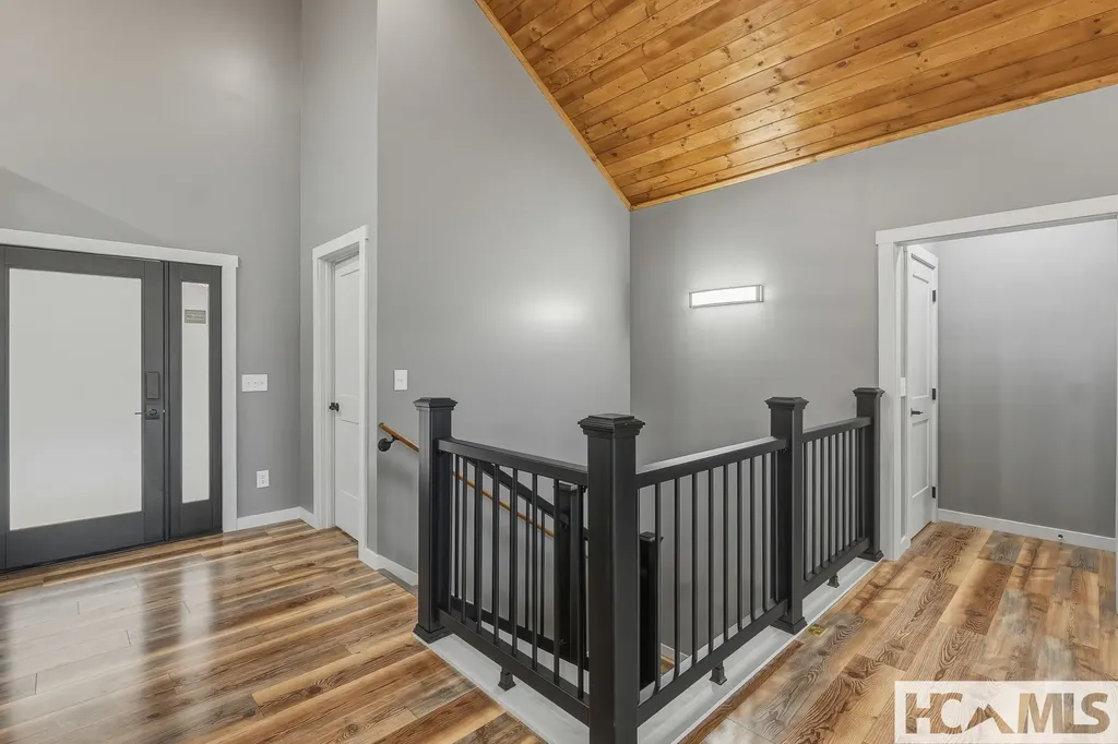 960 Woods Mountain Trail Cullowhee NC 28723