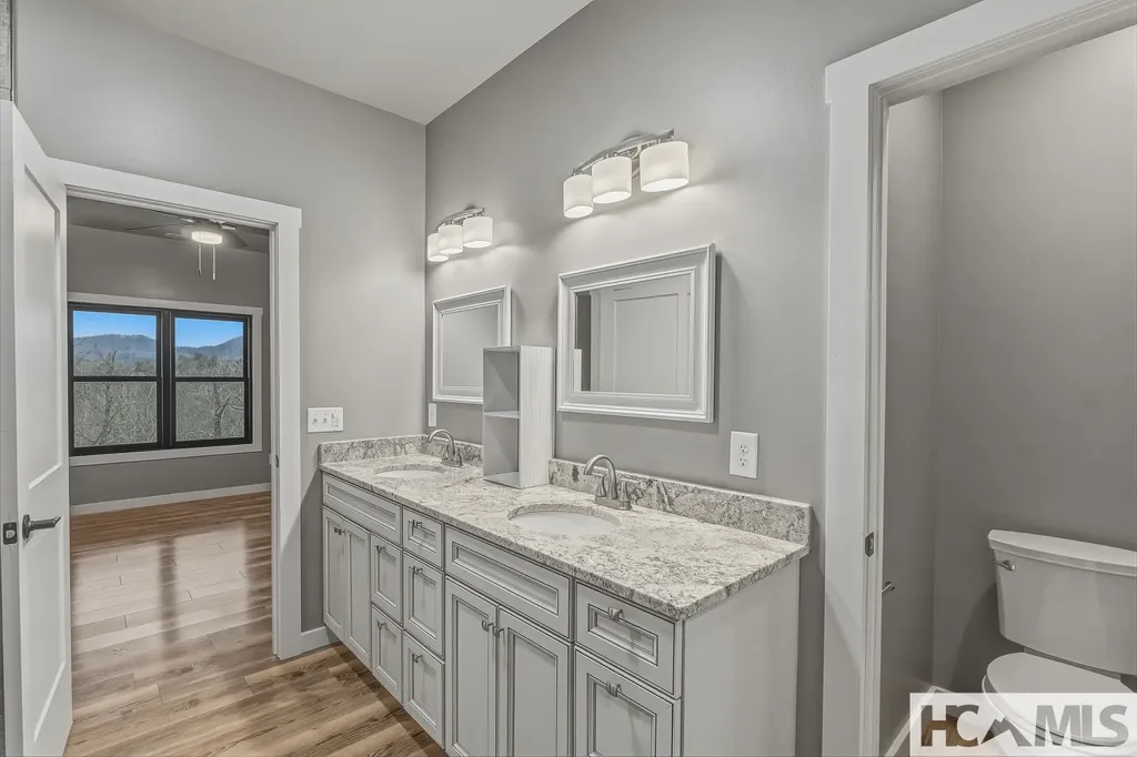 960 Woods Mountain Trail Cullowhee NC 28723