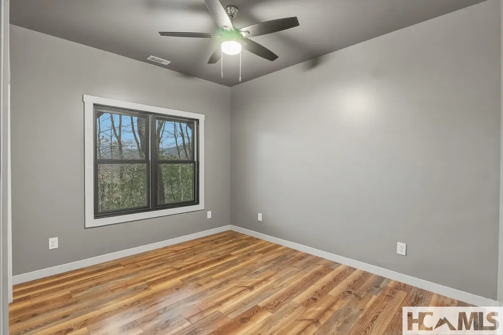 960 Woods Mountain Trail Cullowhee NC 28723