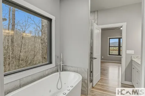 960 Woods Mountain Trail Cullowhee NC 28723