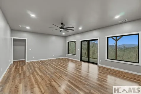 960 Woods Mountain Trail Cullowhee NC 28723