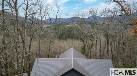 960 Woods Mountain Trail Cullowhee NC 28723