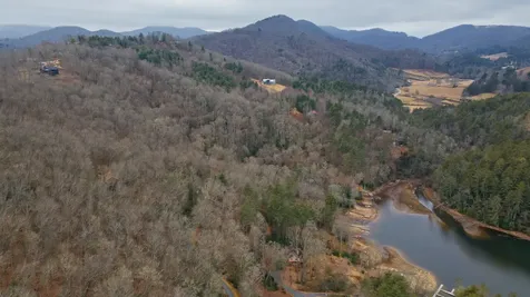 960 Woods Mountain Trail Cullowhee NC 28723