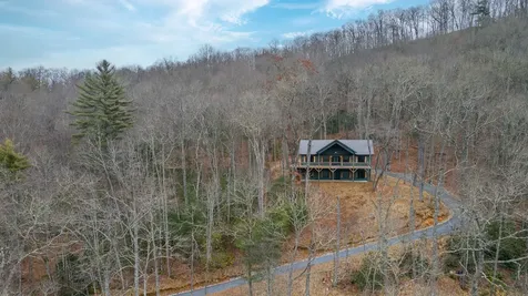 960 Woods Mountain Trail Cullowhee NC 28723